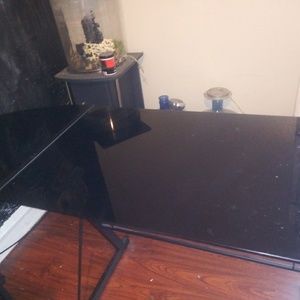 Computer desk